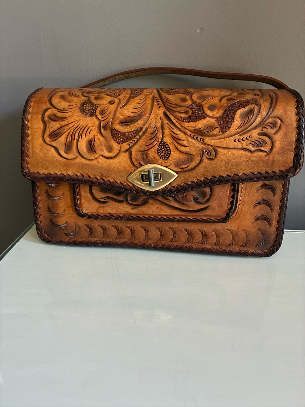 Vintage Hand-Tooled Leather Shoulder Bag in Tan